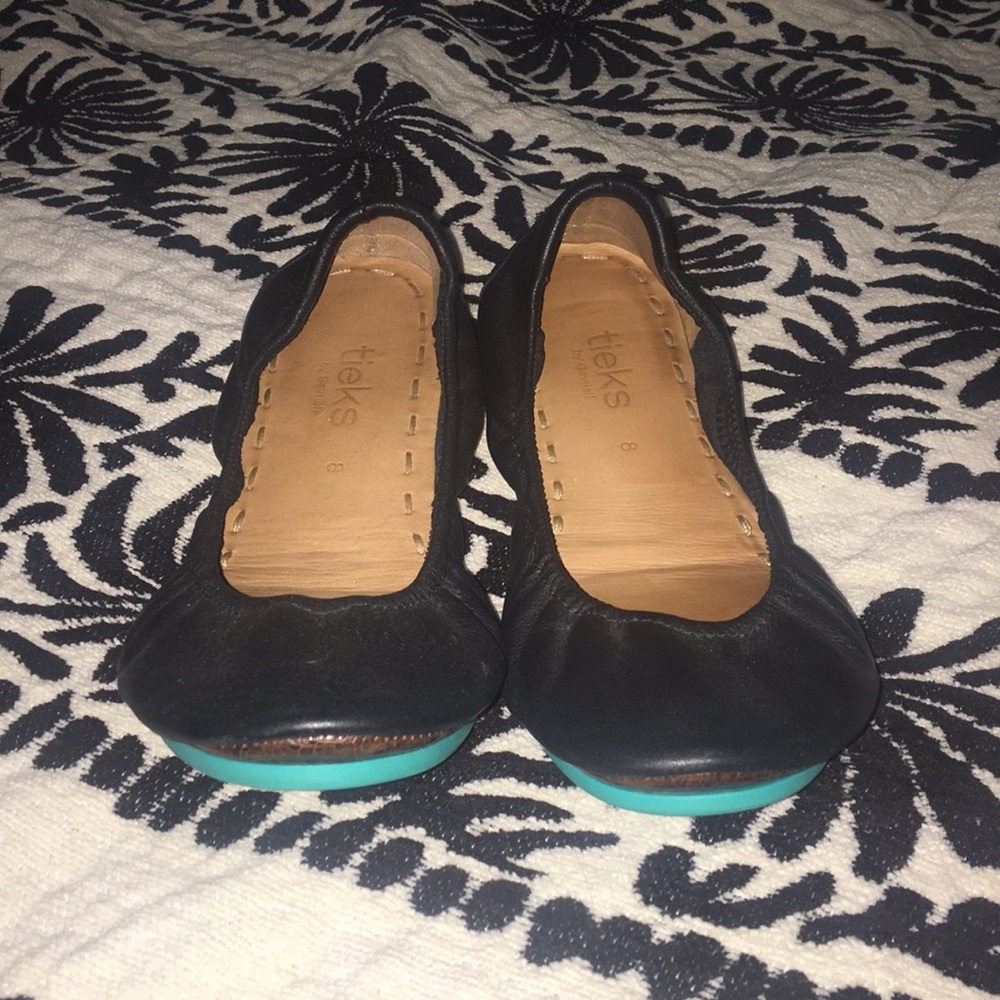Matte Black Leather Tieks!